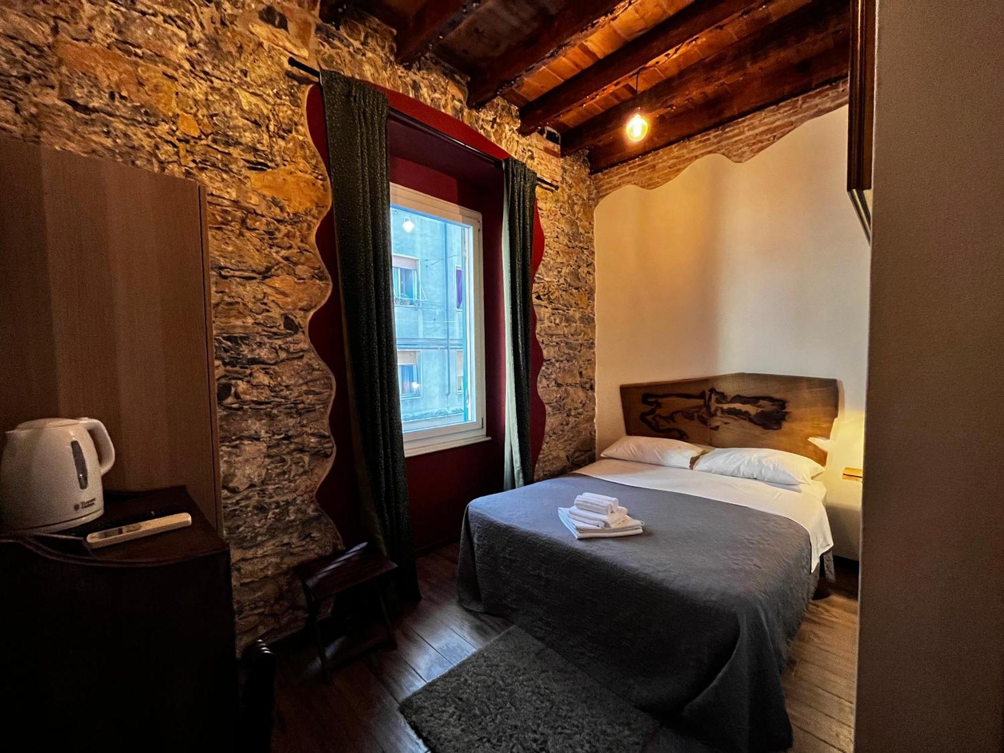 La Taverna Del Metallo Rooms La Spezia Eksteriør billede